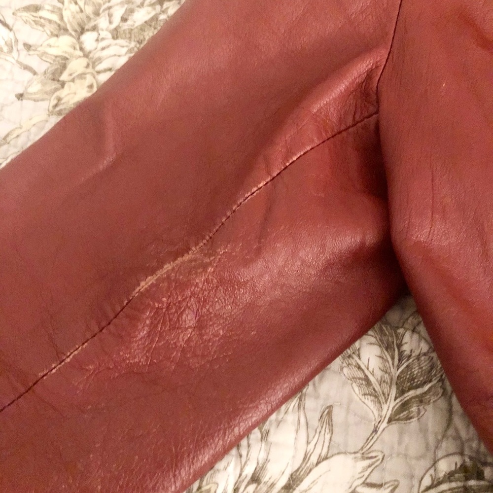 Red Vintage Italian Leather Jacket - Picture 5 of 11